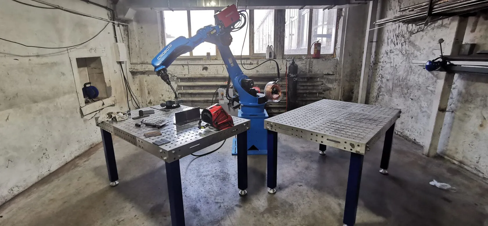 Сварочный комплекс GROBOTP с роботом RH20-10-W и источником ARTSEN PM500NR